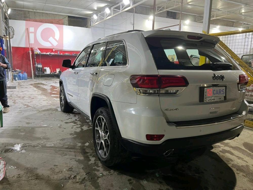 جيب جراند شيروكي